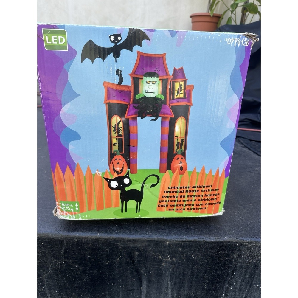 Gemmy 9' Animated Frankenstein Archway Lighted Halloween Inflatable Airblown